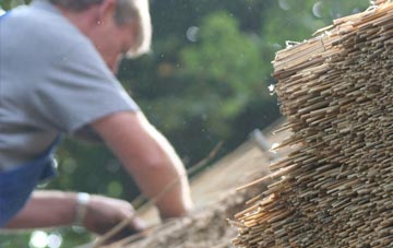 professional Llanfigael thatchers